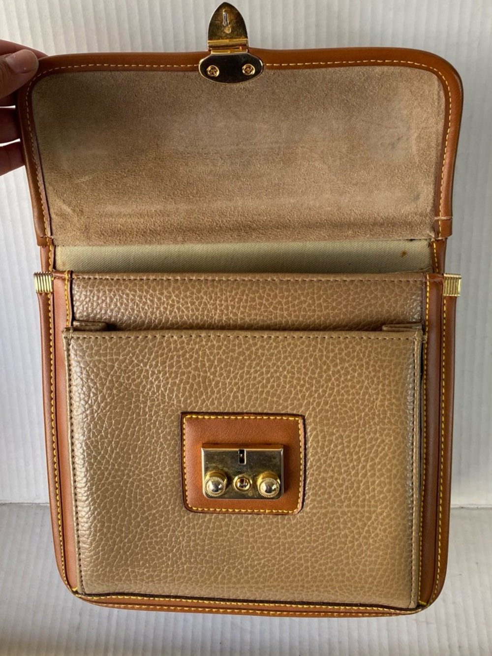 Vintage Dooney & Bourke AWL Olive Leather Top Handle Crossbody Bag - Picture 7 of 14